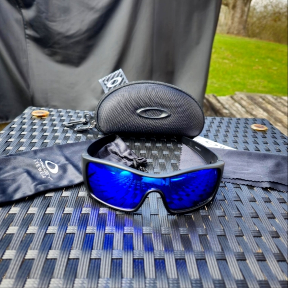 Oakley Batwolf Sunglasses